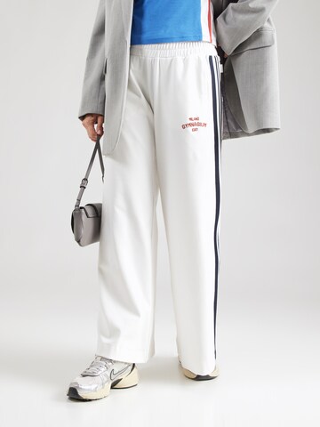 EA7 Emporio Armani - Loosefit Pantalón 'TRAIN CLUB HOUSE' en blanco: frente