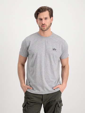 ALPHA INDUSTRIES Regular Fit Bluser & t-shirts i grå