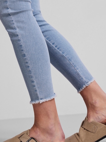 PIECES Jeans 'Delly' in Blue