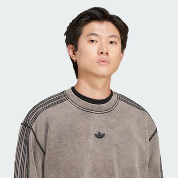 ADIDAS ORIGINALS Свитшот 'Premium Essentials' в Серый