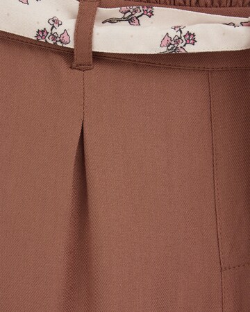 WE Fashion Tapered Bukser i brun