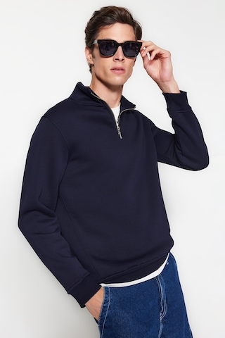 Trendyol Sweatshirt in Blau: Vorderseite