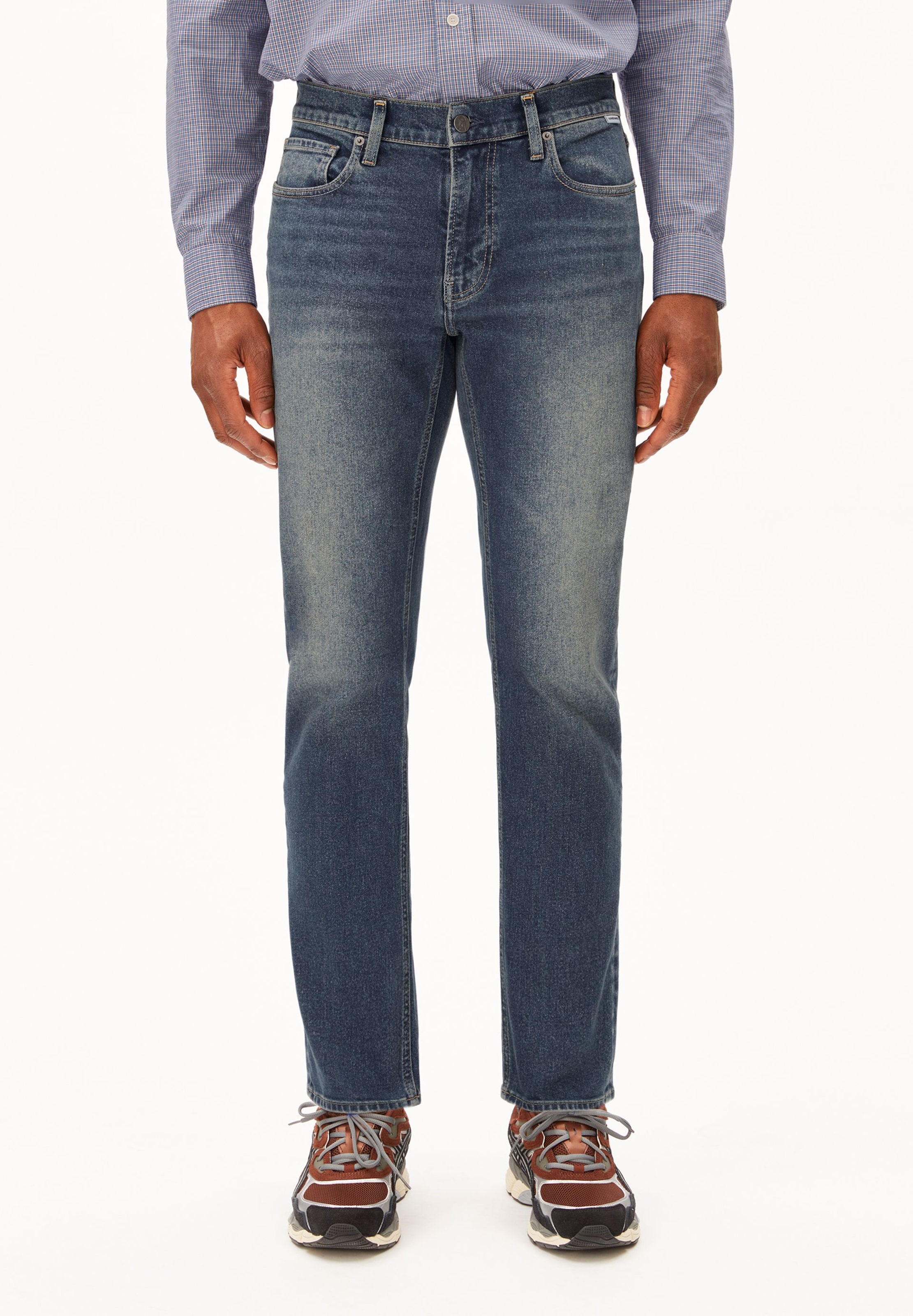 ARMEDANGELS Slimfit Jeans 'IAAN' in Grau: Vorderseite