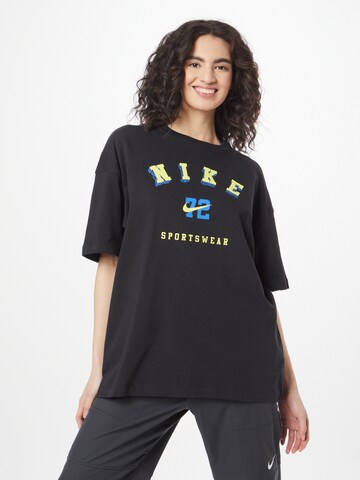 Nike Sportswear Oversize t-shirt i svart: framsida
