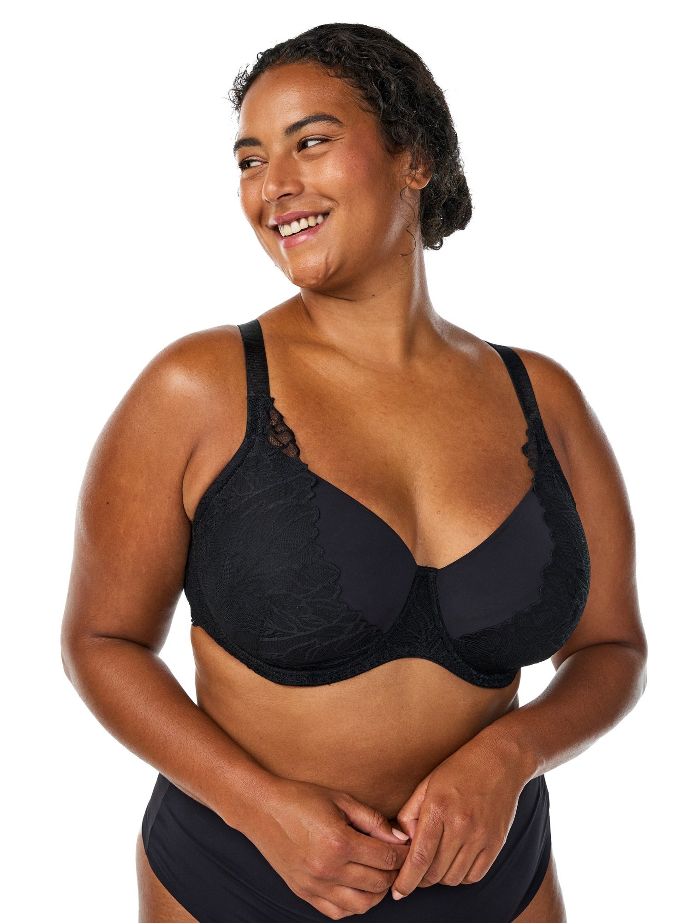 Devoted by Zizzi T-shirt Bra 'Layla' in Black: front