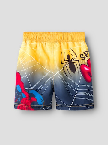 NAME IT - Bermudas 'Spider-Man' en naranja
