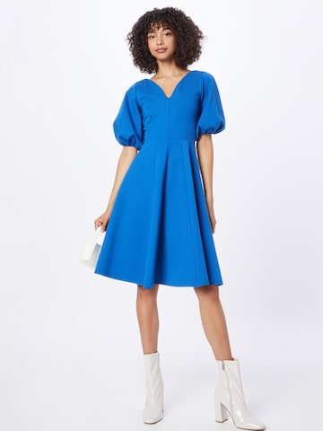 Robe Closet London en bleu