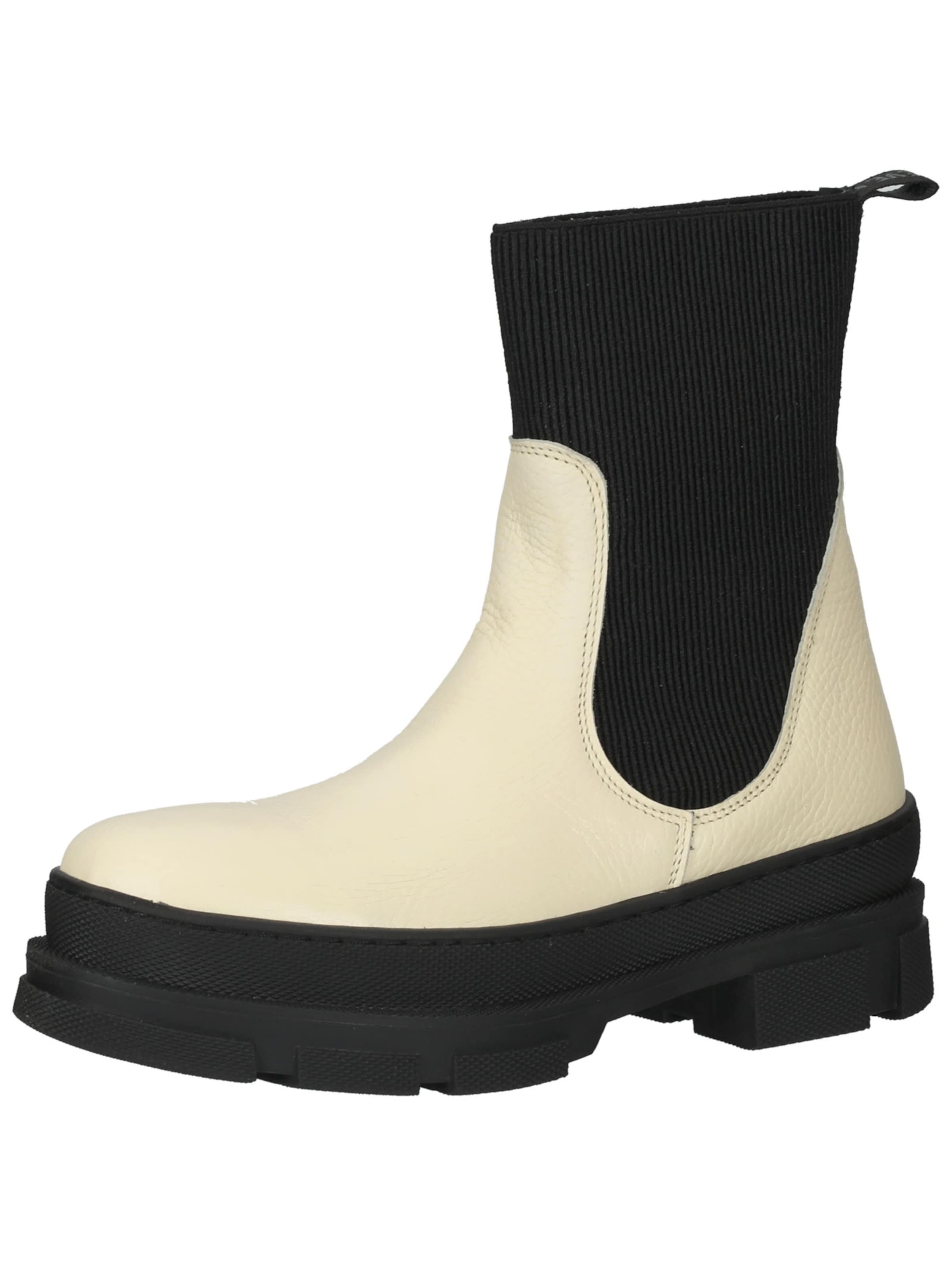 Bottines 'Zelda' STEVE MADDEN en noir : devant