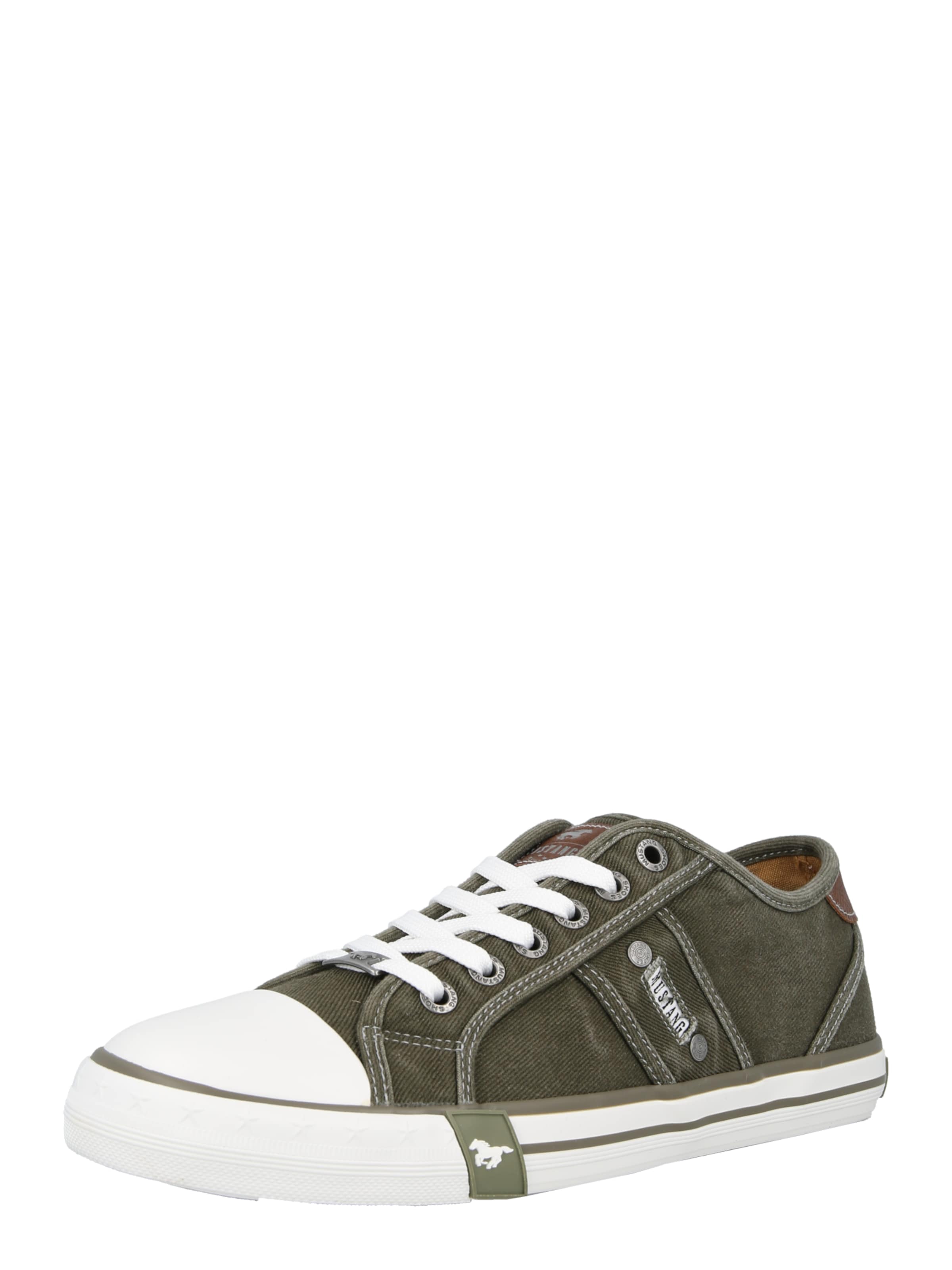 MUSTANG Platform trainers in Green: front