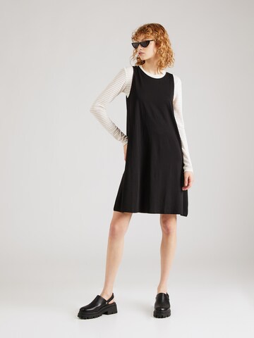 Robe s.Oliver en noir : devant