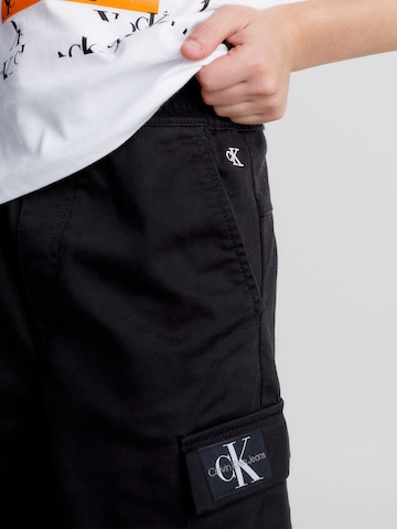 Calvin Klein Jeans Regular Shorts in Schwarz