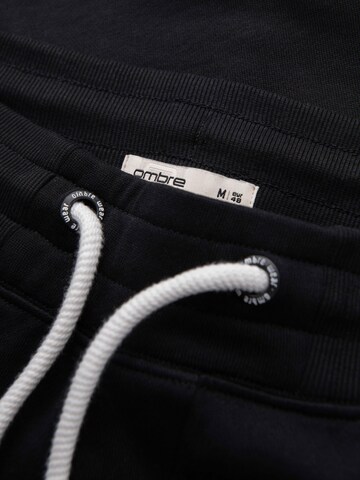 Ombre - regular Pantalón deportivo en negro