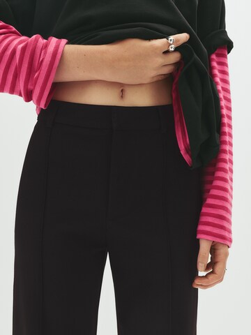Regular Pantalon Pull&Bear en noir