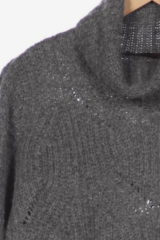 Windsor Sweater & Cardigan in S in Grey