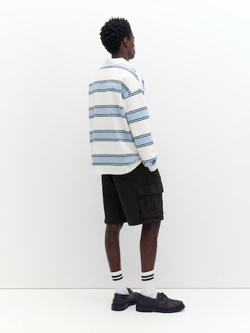 Pull&Bear Lużny krój Bojówki w kolorze czarny
