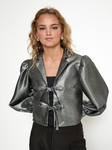 DESIRES Overgangsjakke 'Lou' i sølv