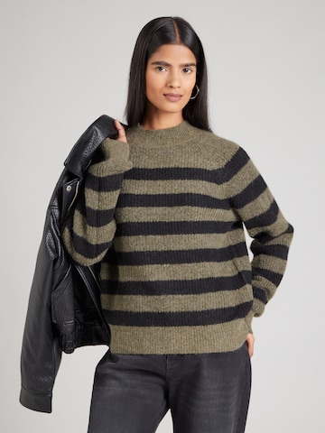 zaļš QS Džemperis: no priekšpuses