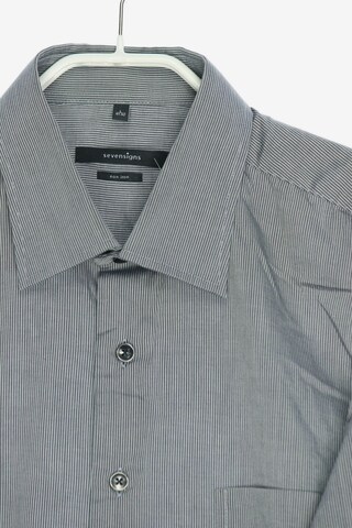 sevensigns Button Up Shirt in L in Grey