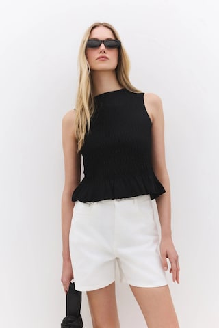 No Matter What Bluse in Schwarz: Vorderseite