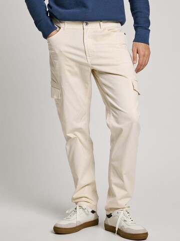 Pepe Jeans Regular Cargo Pants in White: front