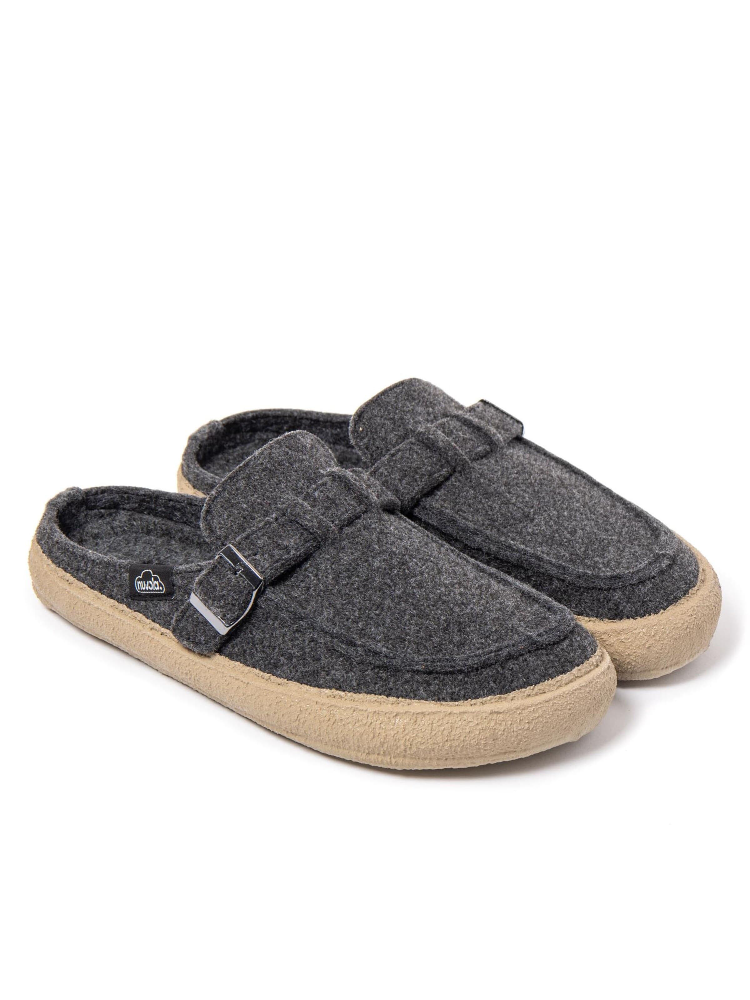 Pantoufle 'Zueco Clay' Nuvola. en gris