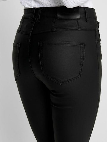 Skinny Jeans 'CHRISSY' di ONLY in nero
