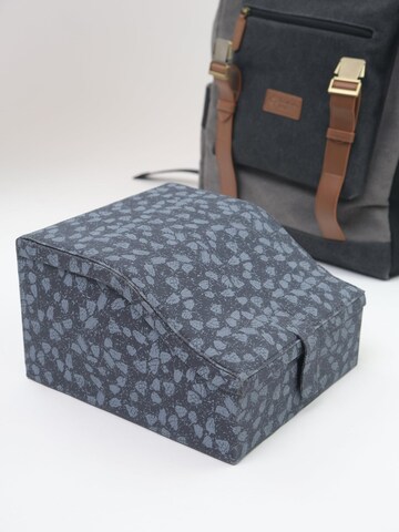 Bavarian Caps Backpack in Grey