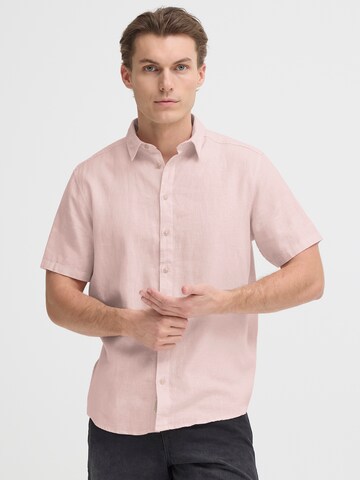 Regular fit Cămașă 'BHBOBBY' de la BLEND pe roz: față