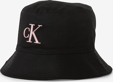 Calvin Klein Jeans قبعة بلون أسود: الأمام