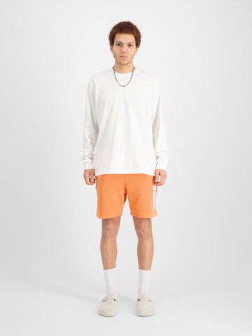 ALPHA INDUSTRIES Regular Broek in Oranje