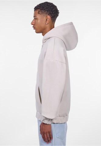 Dropsize Zip-Up Hoodie in White