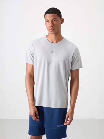 Maglietta di Tommy Life in grigio: frontale