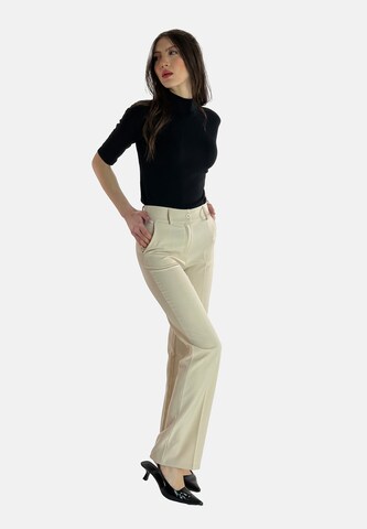 Elara Flared Hose in Beige