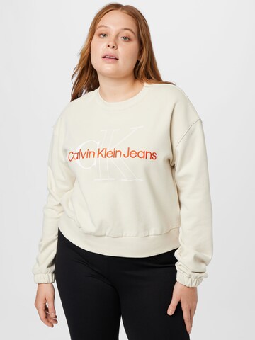 Calvin Klein Jeans Curve Sweatshirt in Beige: voorkant