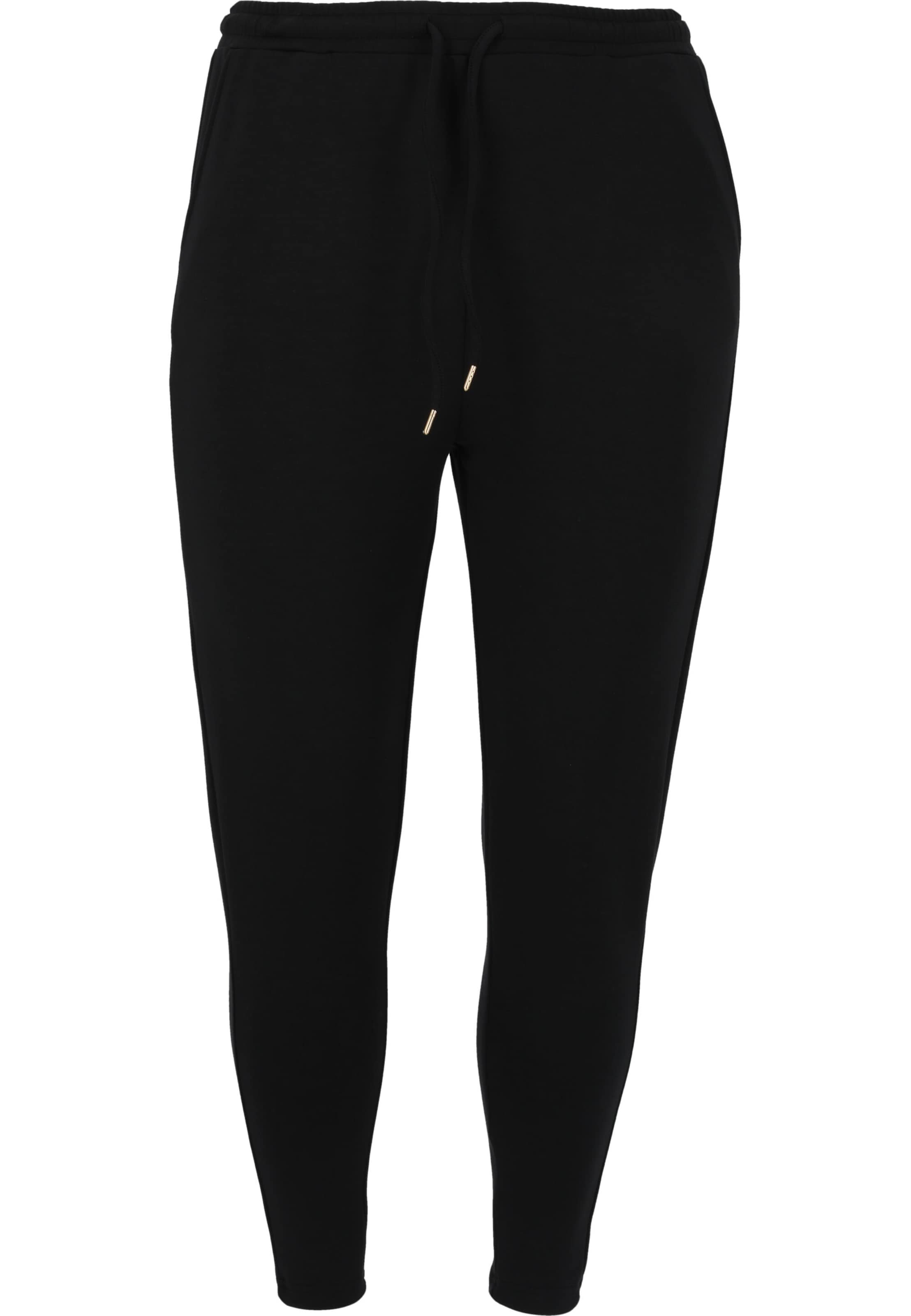 Q by Endurance Sports trousers in Black: front