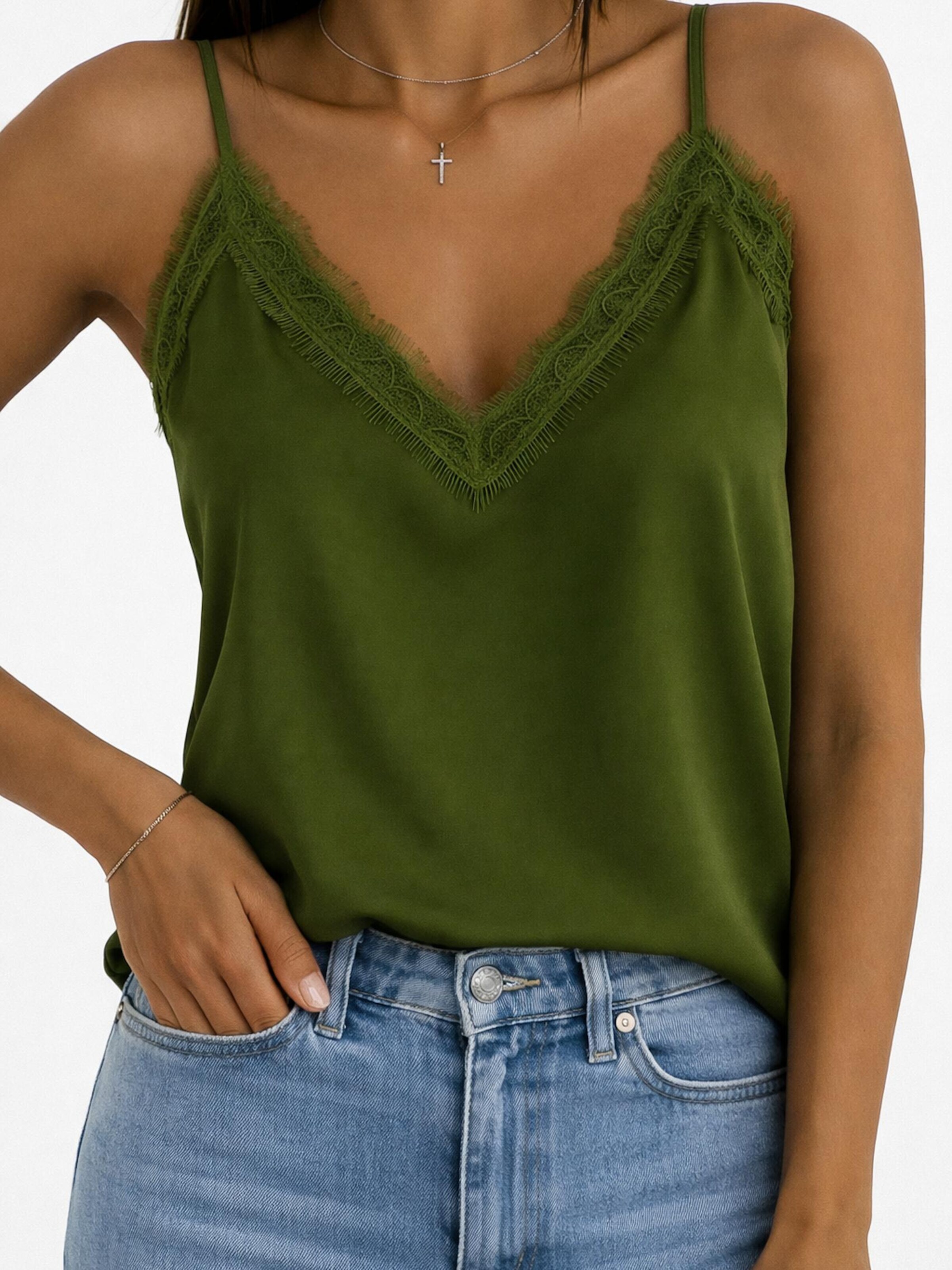 Worldclassca Top 'Spaghetti Lace Trim Top' in Green: front