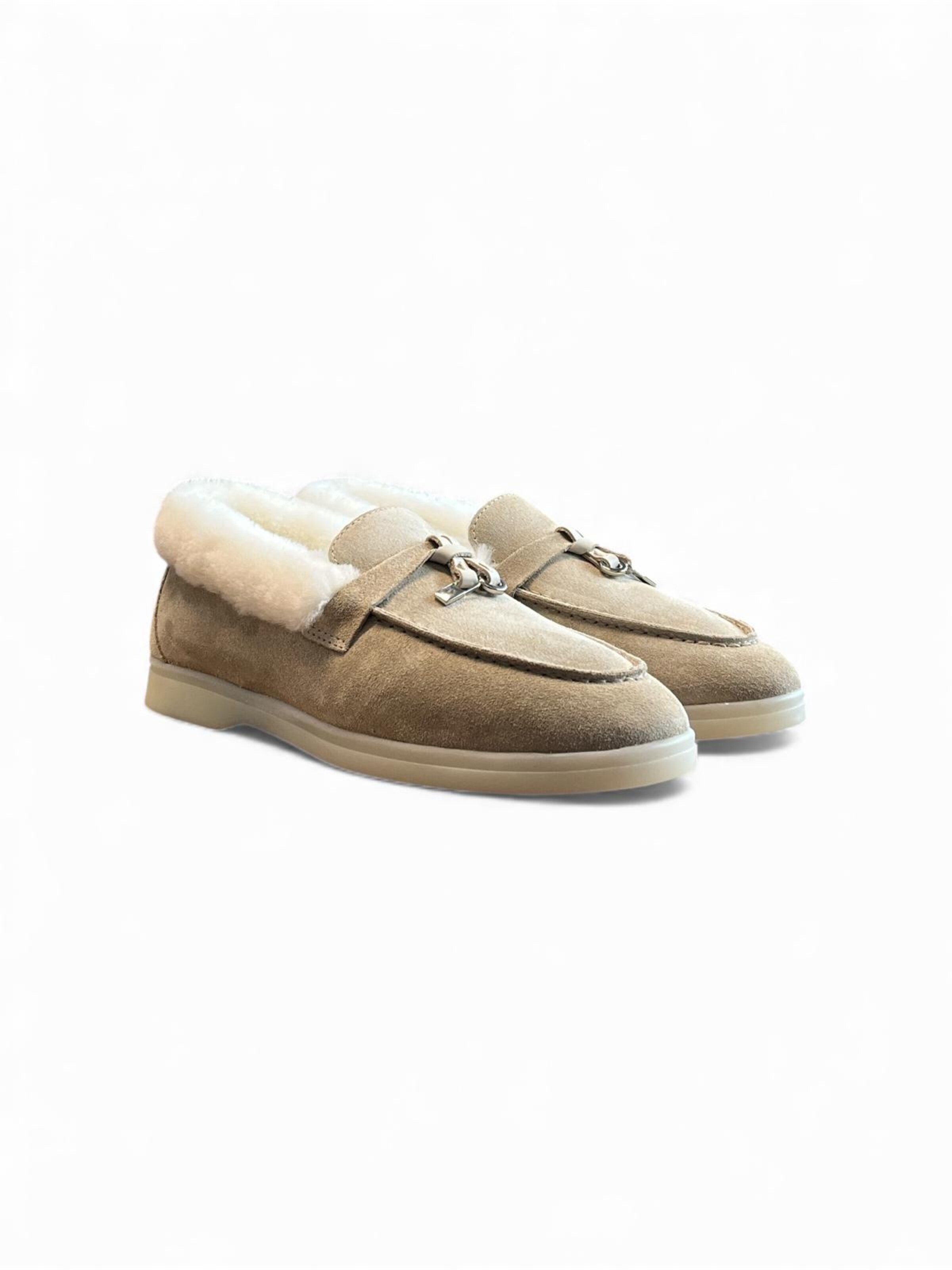 Begoria Slippers 'Suede' in Beige