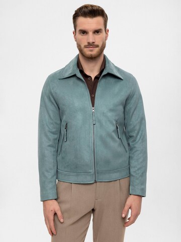 Antioch Between-season jacket in Green: front