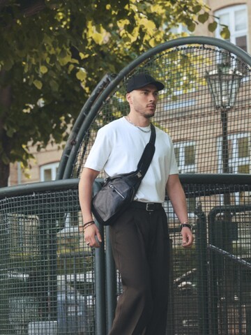 Lucleon Crossbody Bag 'Bennett' in Black