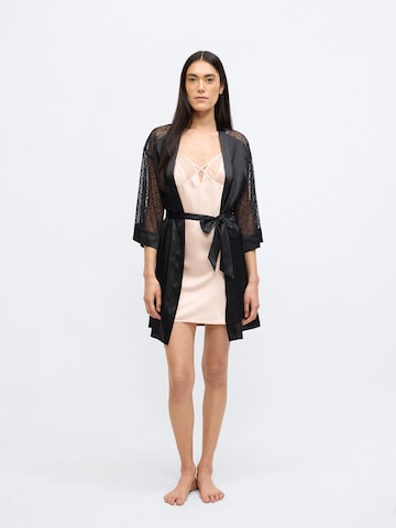 TRIUMPH - Roupão 'A Weekend To Remember' em preto