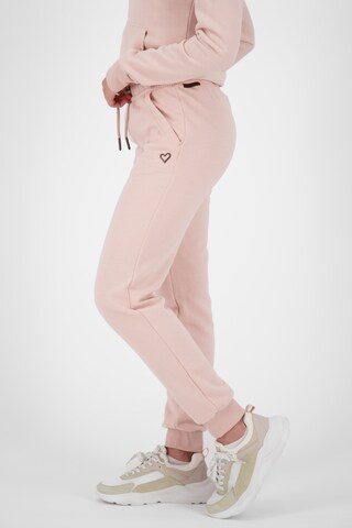 Tapered Pantaloni 'MonalieAK' di Alife and Kickin in rosa