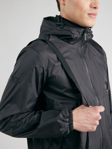 Superdry Jacke in Schwarz