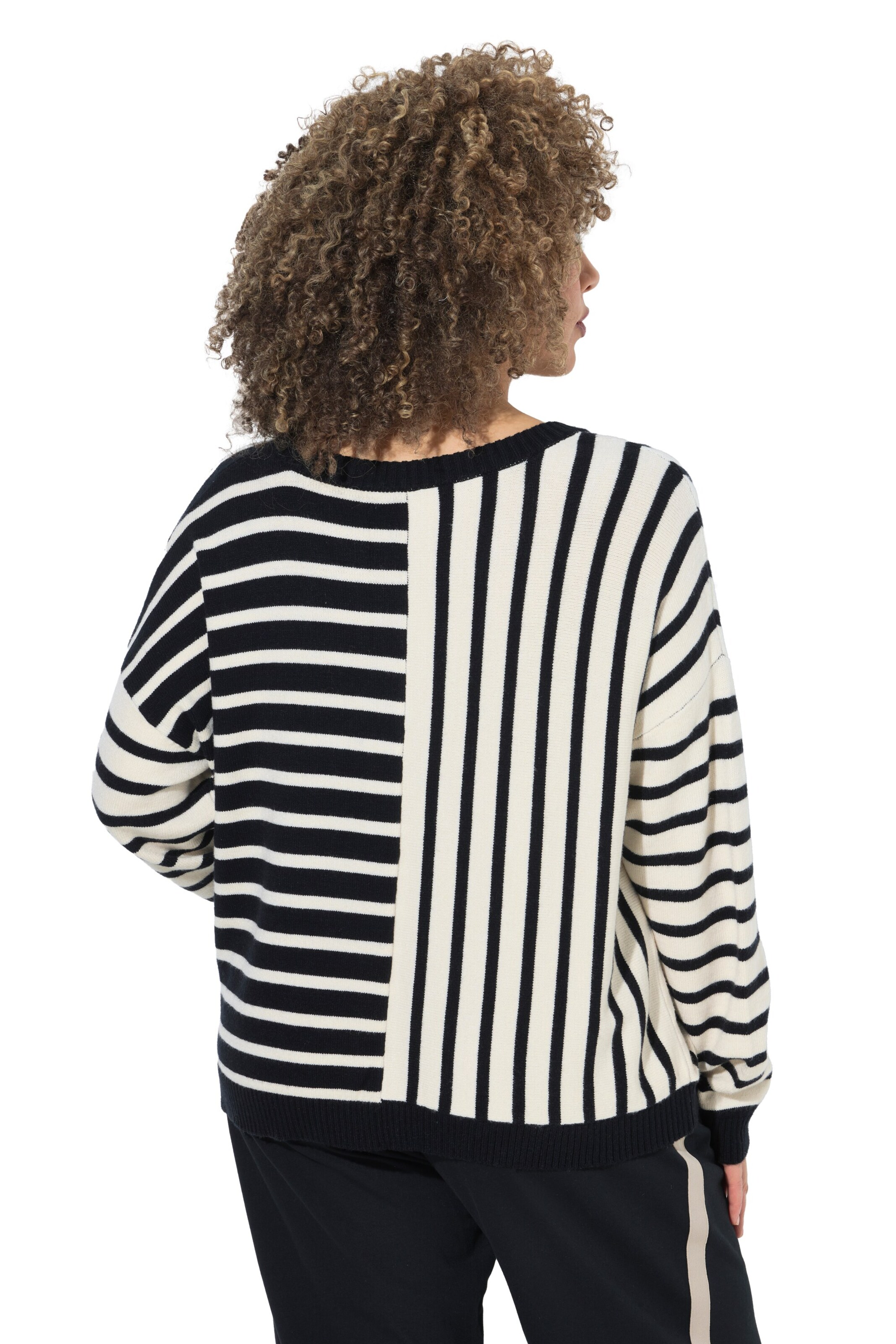 Ulla Popken Pullover in Schwarz