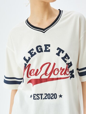 Koton T-Shirt in Weiß