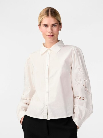 YAS Blouse in Wit: voorkant