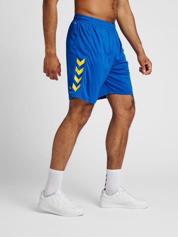 Hummel Regular Sportshorts in Blau