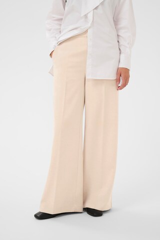 Wide Leg Pantalon à plis 'HollynIW' InWear en beige : devant