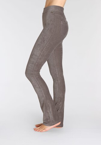 LASCANA Flared Broek in Grijs
