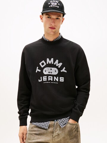 Tommy Jeans - Sudadera en negro: frente