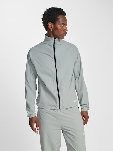 Hummel Sportsweatvest in Grijs: voorkant